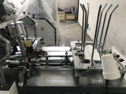 完全に自動紙カップとプレートを作るマシンと外部のサイズ 2130mm*1350mm*1900mm
