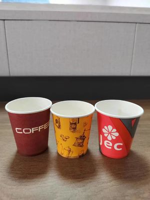 販売トップ 2-16オンス 紙コーヒーカップを作る機械 完全自動加工と紙折りタイプ