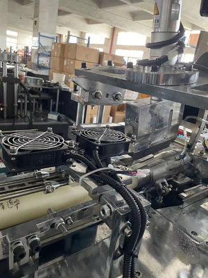6.5kw パワー 高速紙カップを作る機械 紙コーヒーカップを形作る機械