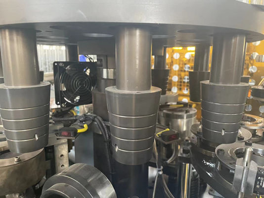 高速紙茶杯製造機 120-150pcs/m 完全自動紙カップ製造 パーソナライズされたサービス